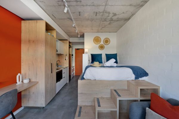 Trendy Sea Point Studio – Prime Location