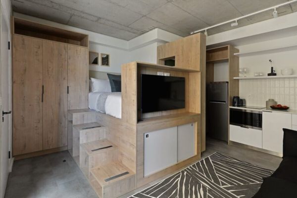Sea Point Studio Escape – Pool & Promenade