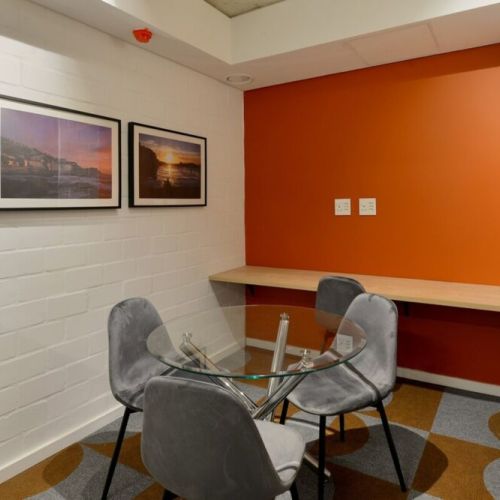 rentable meeting rooms